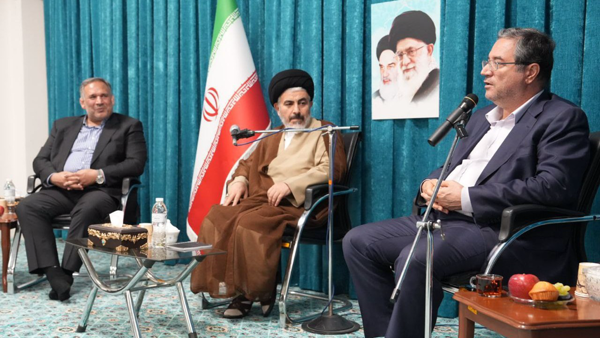 دیدار اعضای کمیسیون اقتصادی مجلس با امام جمعه ارومیه