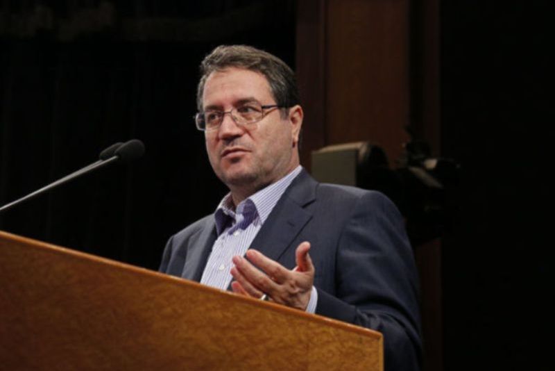 استاندار: اشعار مولانا سرشار از مفاهیم قرآنی است