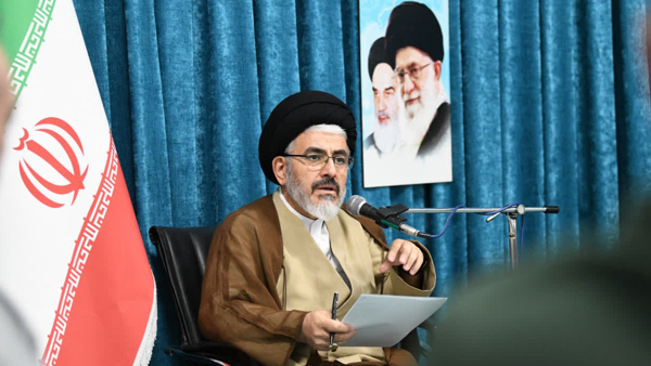 امام جمعه ارومیه: رضایت مردم از مسئولان عامل انسجام ملی است