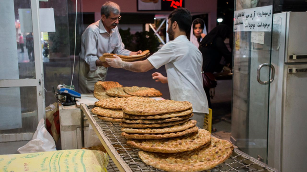 نانوای متخلف ارومیه‌ای «نقره‌داغ» شد