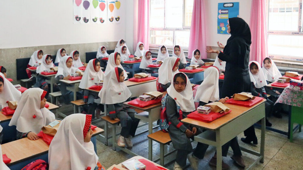 آذربایجان غربی با میانگین کشوری ۵ هزار کلاس درس فاصله دارد