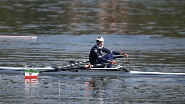 کسب مدال برنز پاروزن آذربایجان غربی در مسابقات قهرمانی آسیا