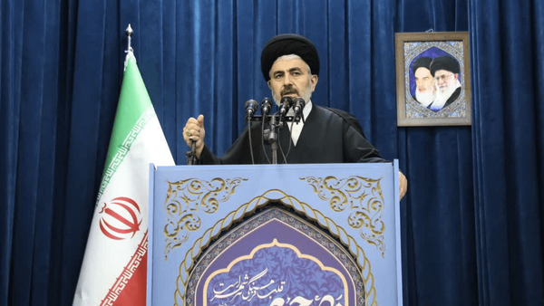 آمریکا از ابتدای انقلاب تاکنون دشمن ملت ایران بوده است