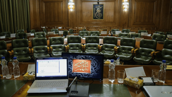 رئیس شورای شهر ارومیه: شورای شهر باید مانند اتاق شیشه‌ای عمل کند