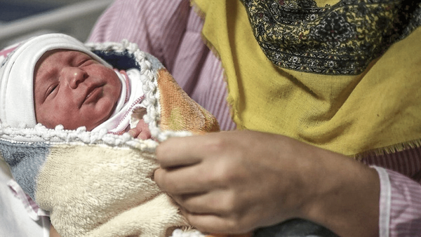 هر ۱۲ دقیقه یک نوزاد در آذربایجان‌غربی متولد می‌شود