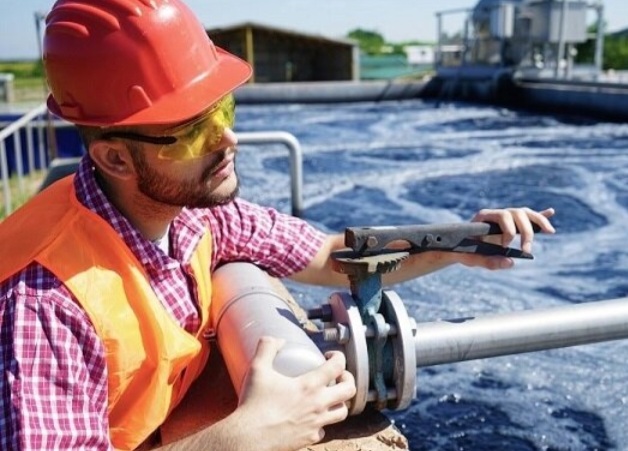 ناترازی آب و توسعه صنعت در آذربایجان غربی؛ مناظره‌ای میان آمار، سیاست و دغدغه دانشجویان