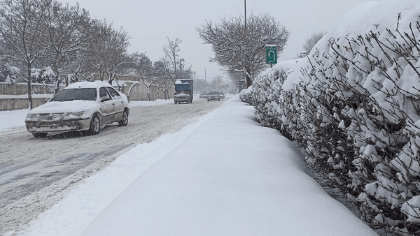 کاهش محسوس دما و یخ‌بندان در آذربایجان غربی